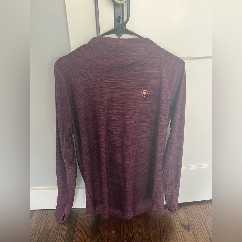 Ariat pullover Size XL